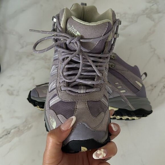 THE NORTH FACE HIKING LILA SAKURA MID EUC - Picture 7 of 8